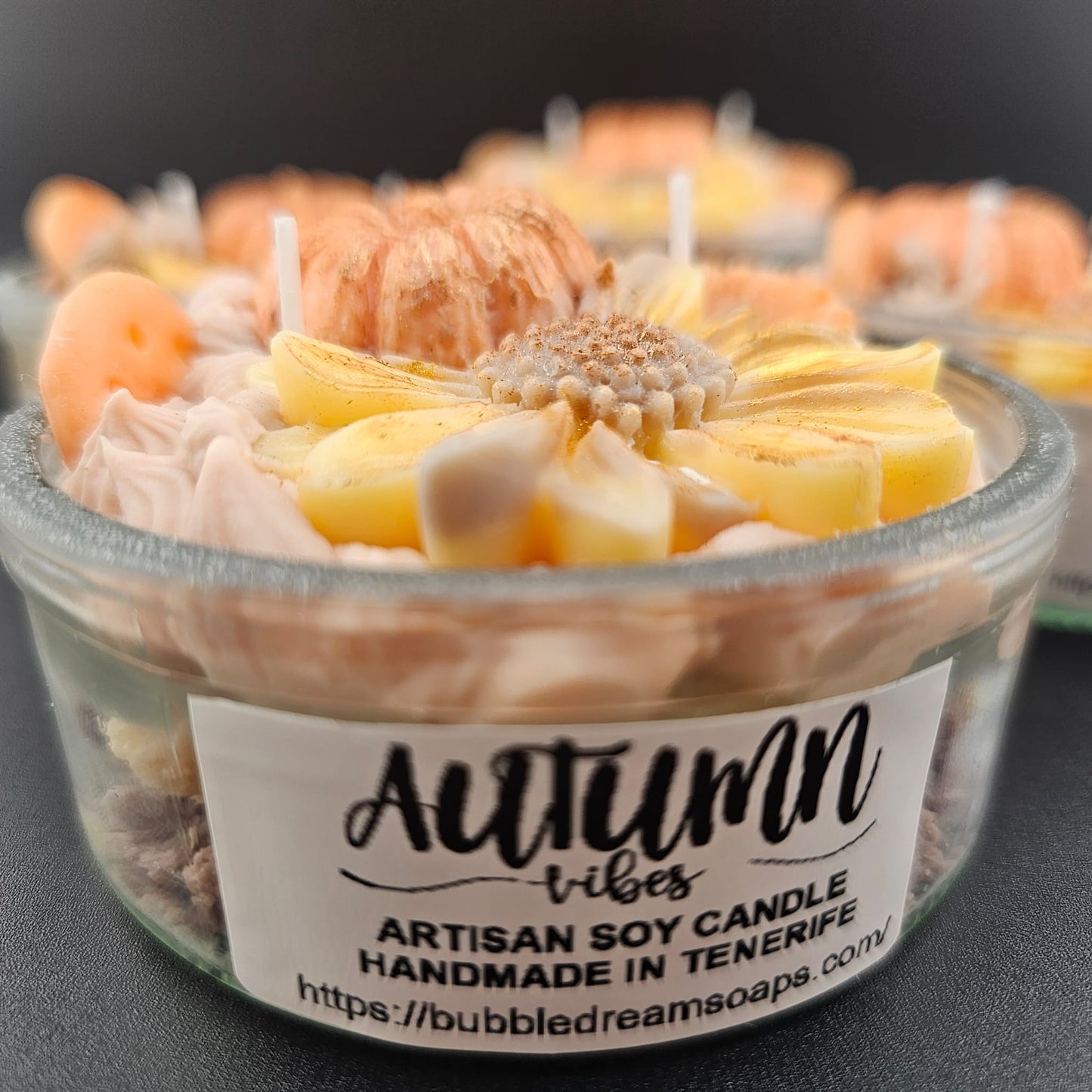 Autumn Vibes candle